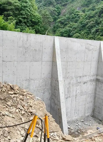 衡水阜城县重力式挡土墙